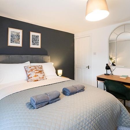 Stunning 2-Bedroom Home In City Centre With Wi-Fi! Royal Tunbridge Wells Dış mekan fotoğraf